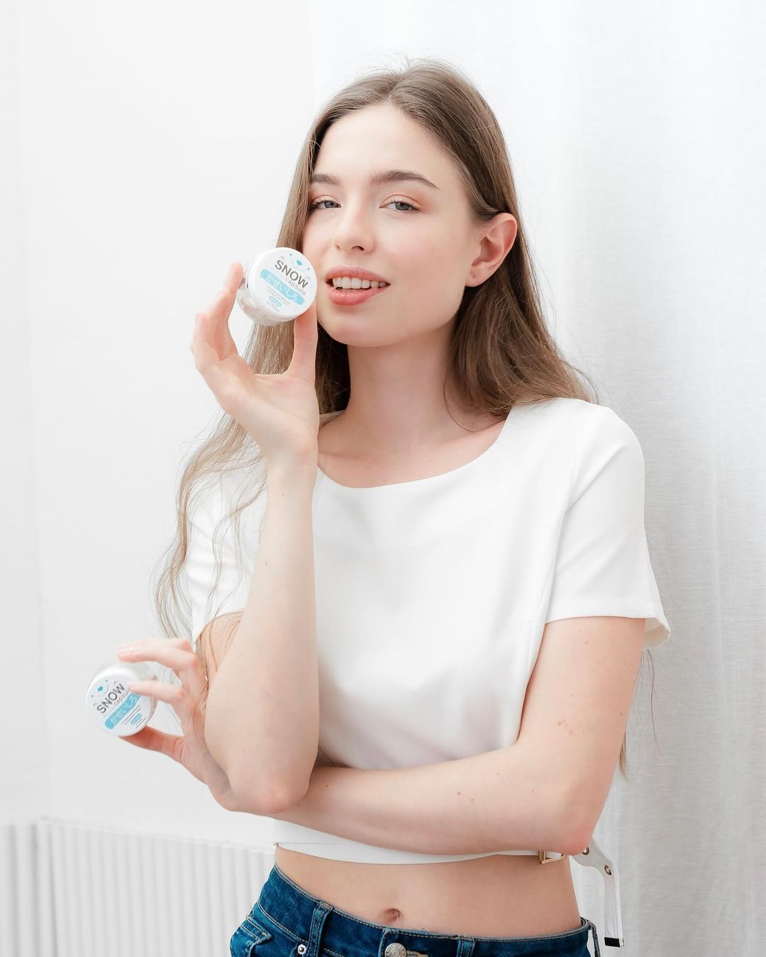 Gluta Snow Capsules (External use only )