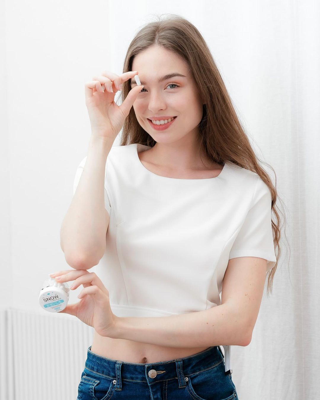 Gluta Snow Capsules (External use only )